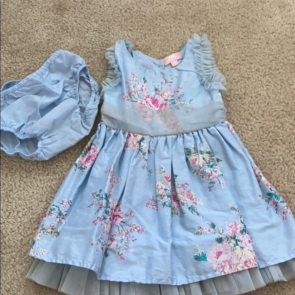 Floral dress - worn once